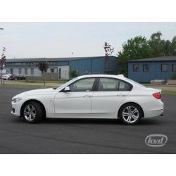 BMW 320d Sedan Sport Line (Aut+GPS+184hk) -13