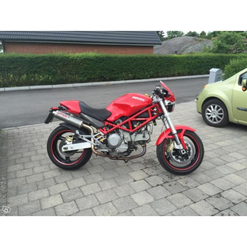 Ducati Monster 1000 S -05