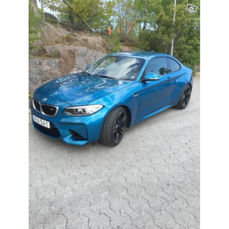 BMW M2 long beach blue -16