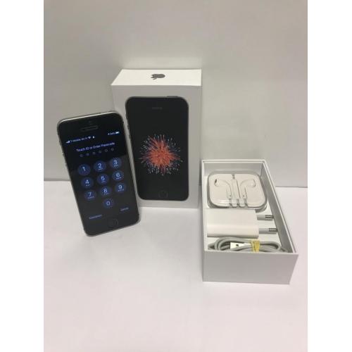 . IPhone SE 32GB Space Gray